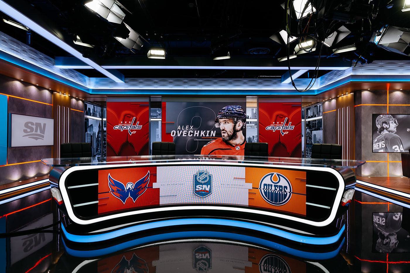 Exciting news - SPORTSNET STUDIOS has been selected as one of the finalist for the REmmy - Workplace under 20,000sf Award.

Congrats team! @rogers @bdpquadrangle @bgis_na @mformcg @thehidigroup @alulalighting @sportsnet